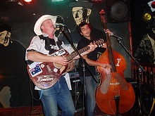 Click image for larger version

Name:	BHR PICS APR 08 071.jpg
Views:	5
Size:	145.5 KB
ID:	2736