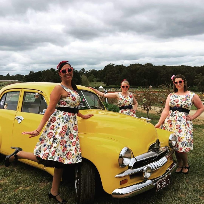 The Treblettes at Tesselaar Tulip Festival