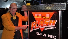 Click image for larger version

Name:	Dj FLASH 16.jpg‎
Views:	59
Size:	141.1 KB
ID:	14113