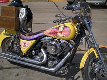 Click image for larger version

Name:	Betty Boop Bike s.JPG‎
Views:	111
Size:	69.0 KB
ID:	1069